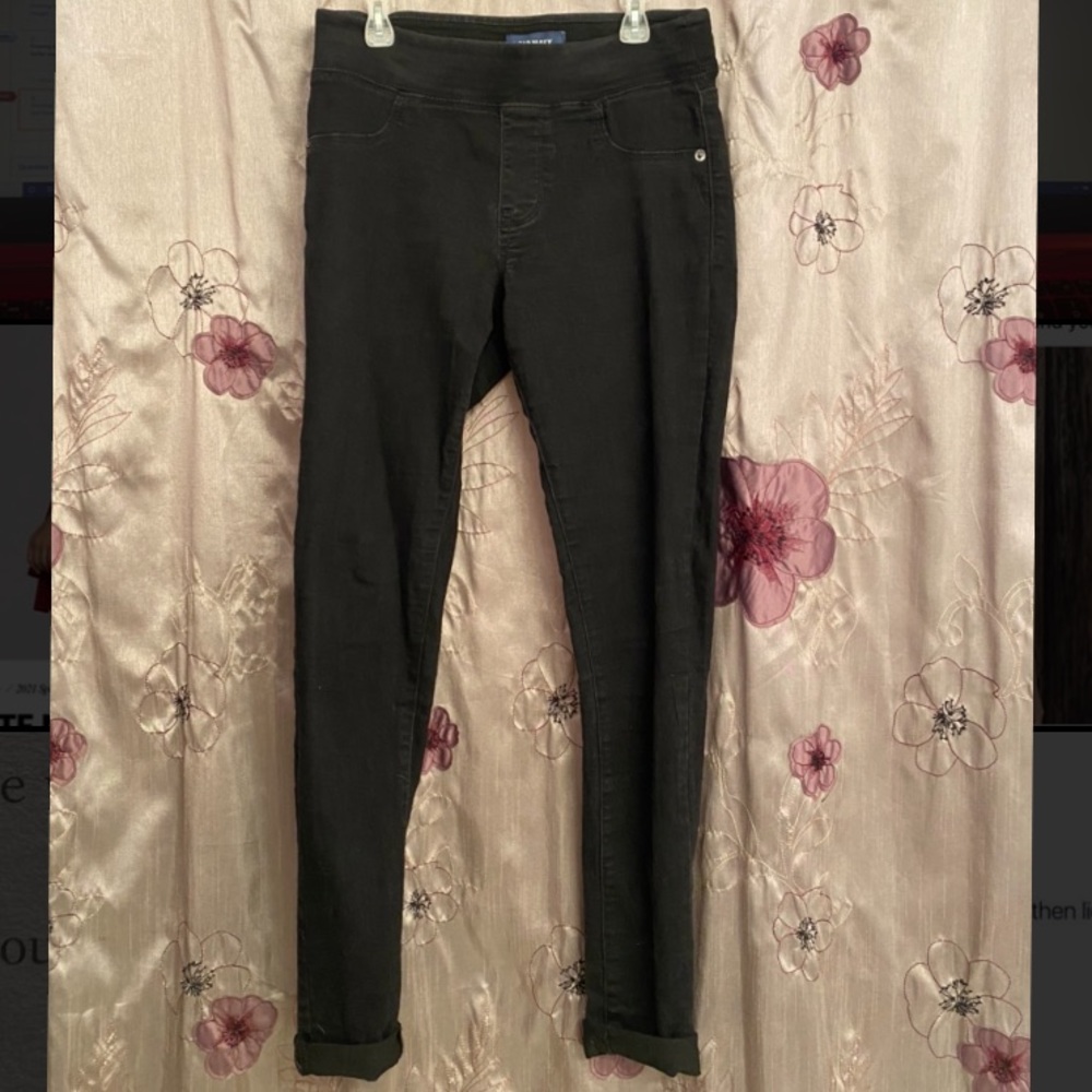 Black old navy jeggings